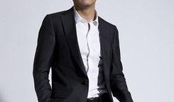 杨烁爆料眼睛近视的视频,明星也难逃眼镜束缚